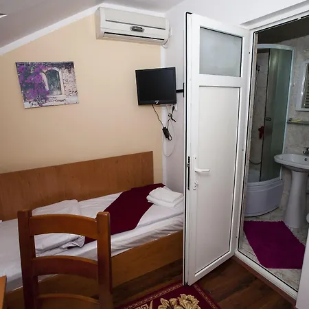 Hotel La Casa Nord 3*