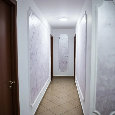 La Casa Nord Bukarest