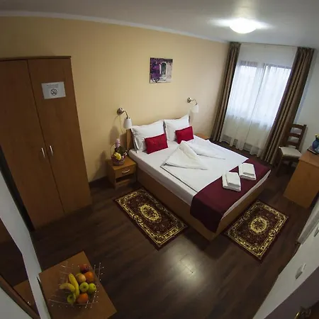 La Casa Nord 3* Bükreş