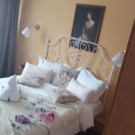 La Casa Nord 布加勒斯特