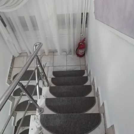 La Casa Nord 3*