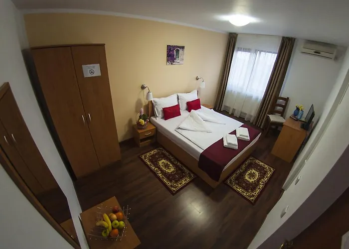 La Casa Nord 3* Бухарест
